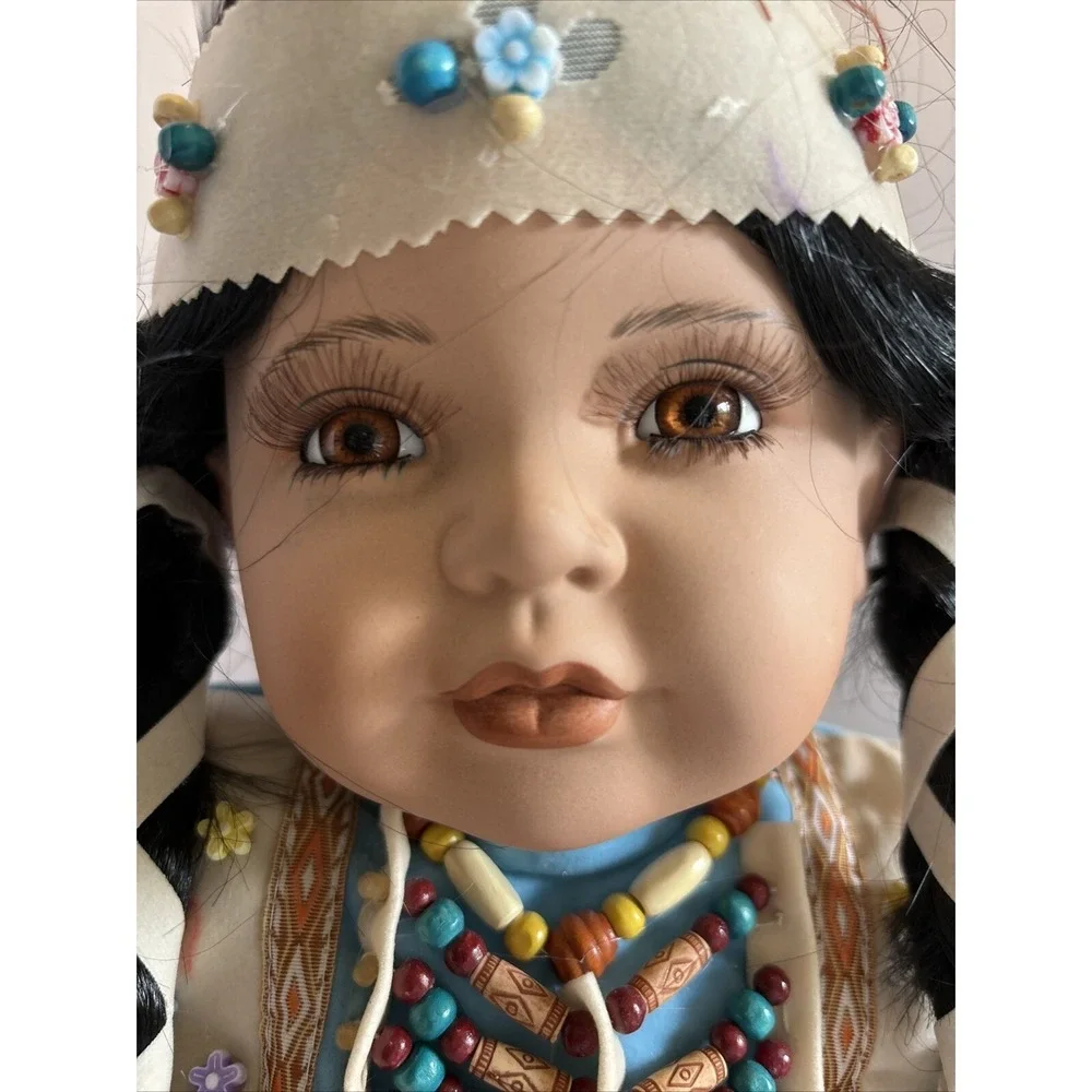 Kinney Doll Native American Taigi 845/2,500 Dreamcatcher, Blanket  25